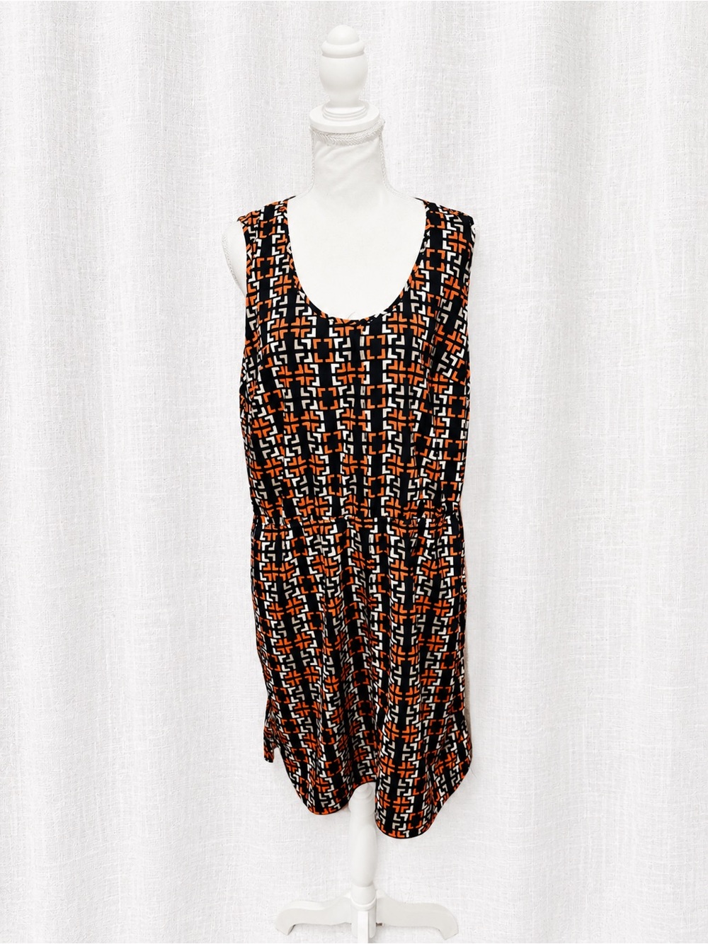 Mondetta Black & Orange Geometric Midi Dress